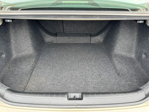 Certified 2019 Honda Accord EX-L image 5