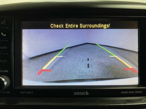 Used 2016 Dodge Grand Caravan SXT w/ UConnect Hands-Free Group image 20