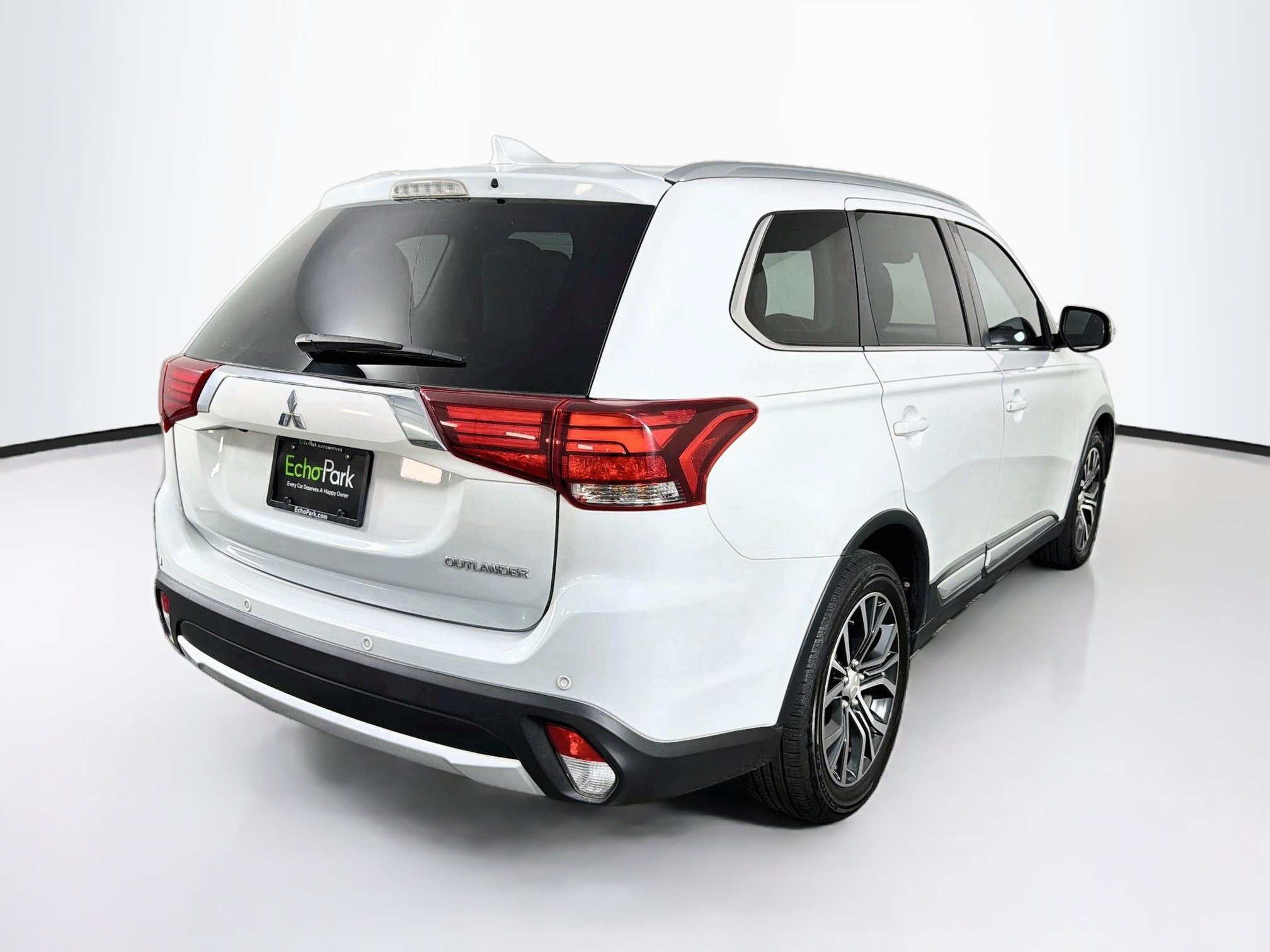 Used 2017 Mitsubishi Outlander SEL FWD image 9