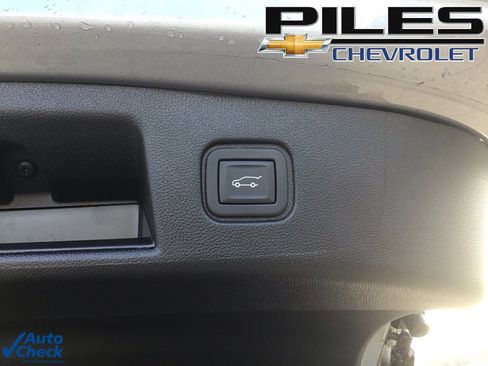 Used 2024 Chevrolet Blazer EV RS image 7