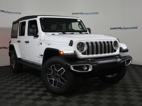 New 2026 Jeep Wrangler Sahara AWD/4WD image 2