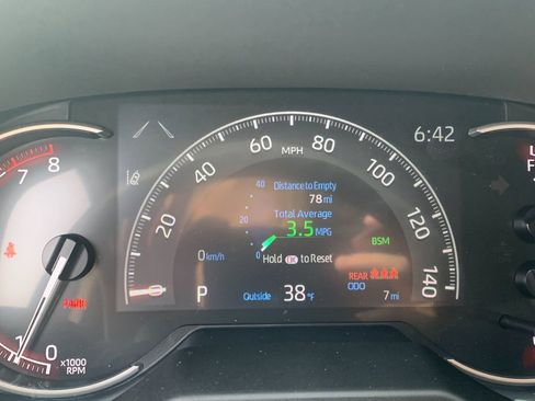 New 2025 Toyota RAV4 LE image 30