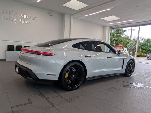 Used 2022 Porsche Taycan Turbo S image 13