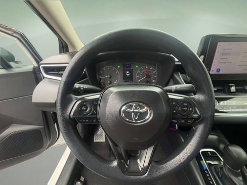 Used 2024 Toyota Corolla LE FWD image 15
