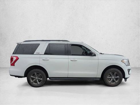 Used 2021 Ford Expedition XL RWD image 4