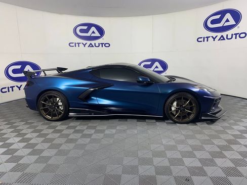 Used 2020 Chevrolet Corvette Stingray Preferred Cpe w/ 2LT Preferred Equipment Group RWD image 2
