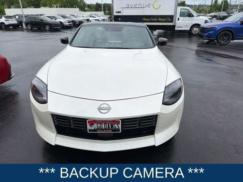 Used 2026 Nissan Z Sport w/ Floor Mat Package RWD image 2