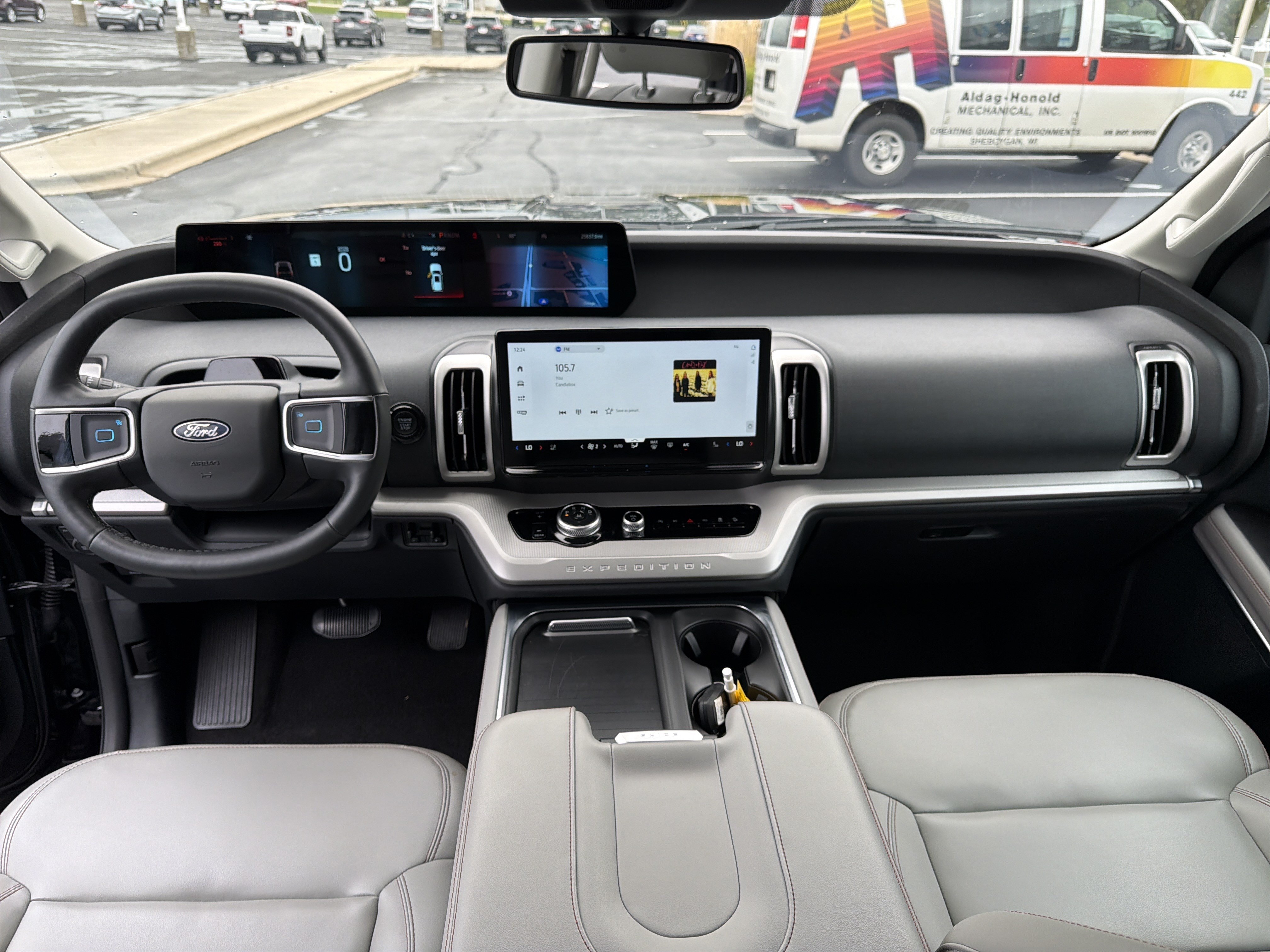 Certified 2025 Ford Expedition Active AWD/4WD image 32