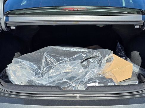 New 2026 Hyundai Elantra Limited image 15