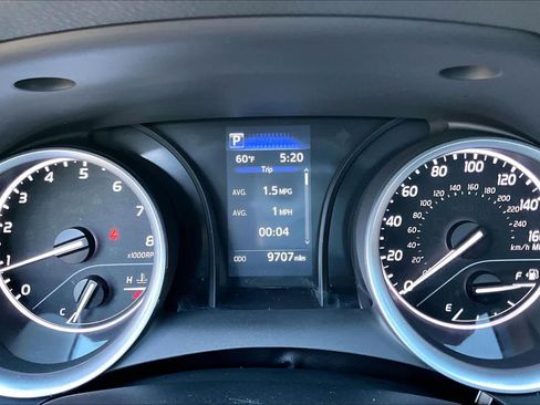 Certified 2024 Toyota Camry LE image 24