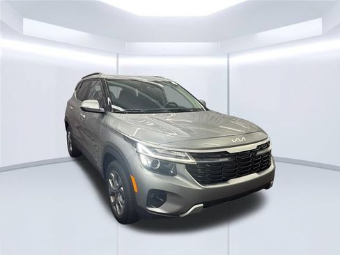 Certified 2024 Kia Seltos S AWD/4WD image 3