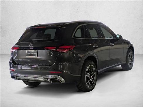 New 2026 Mercedes-Benz GLC 300 image 2