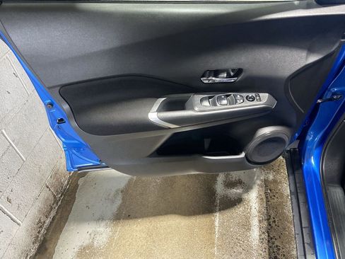 Used 2023 Nissan Kicks SV FWD image 21