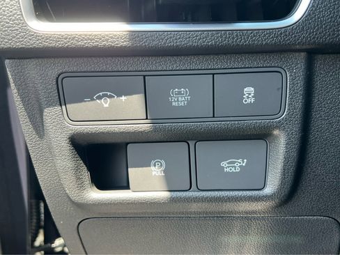 New 2026 Hyundai Sonata Limited FWD image 32