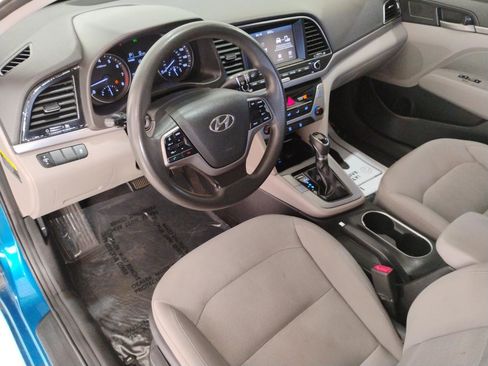 Used 2017 Hyundai Elantra SE image 13