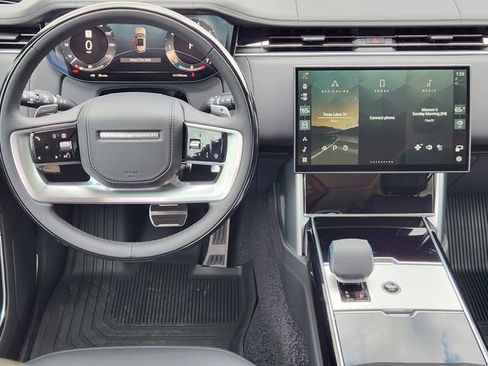 New 2026 Land Rover Range Rover Long Wheelbase SE AWD/4WD image 26