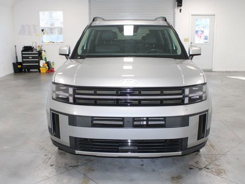 Used 2024 Hyundai Santa Fe Limited image 3