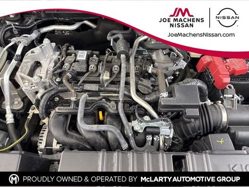 Certified 2025 Nissan Kicks SR image 17