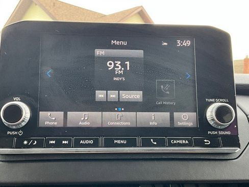 Used 2024 Mitsubishi Outlander ES FWD image 18