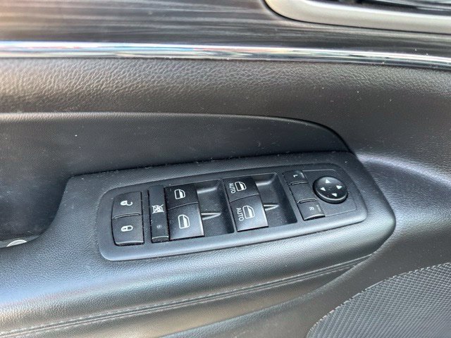 Used 2020 Jeep Grand Cherokee Limited RWD image 4