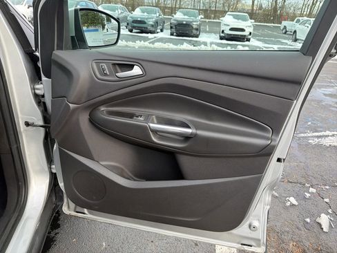 Used 2014 Ford Escape SE image 26