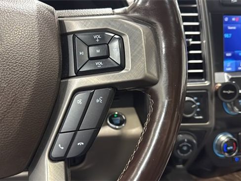 Used 2020 Ford F150 Limited image 19