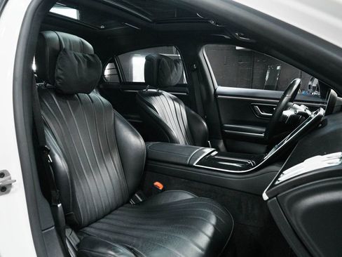 Used 2023 Mercedes-Benz S 500 4MATIC w/ AMG Line image 33
