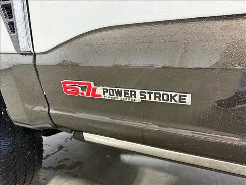 Certified 2025 Ford F250 King Ranch image 18