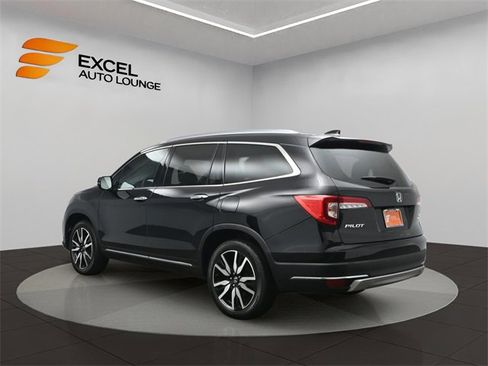 Used 2022 Honda Pilot Elite image 3