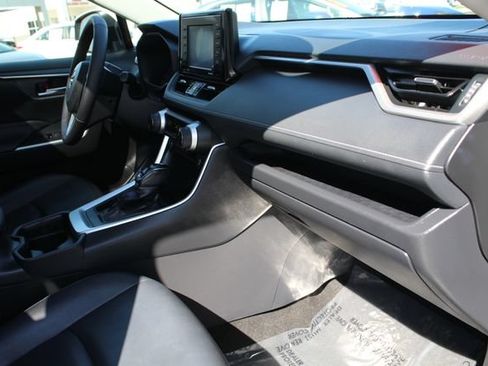 Certified 2020 Toyota RAV4 XLE Premium w/ Carpet Mat Package FWD image 23