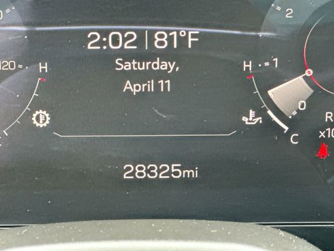 Certified 2025 GMC Yukon XL Denali image 15