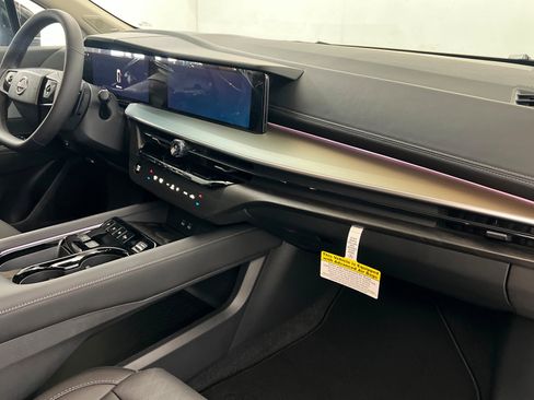 New 2026 Nissan Murano Platinum w/ Cargo Package AWD/4WD image 24