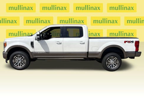 Used 2019 Ford F250 King Ranch w/ King Ranch Ultimate Package AWD/4WD image 11