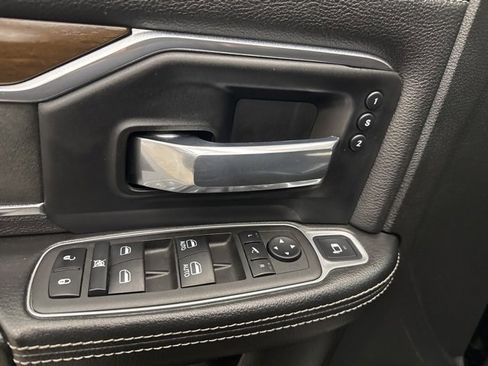 Used 2022 RAM 2500 Laramie image 38