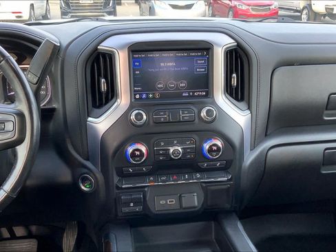 Used 2020 GMC Sierra 1500 Elevation w/ Elevation Value Package image 7