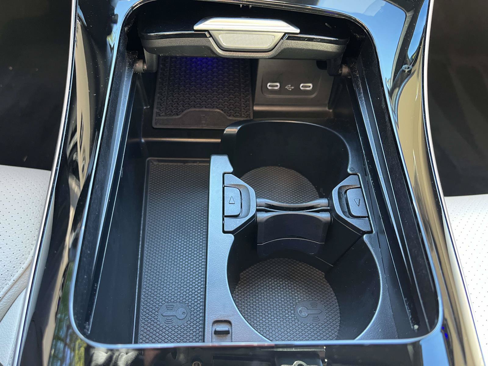 Certified 2025 Mercedes-Benz C 300 4MATIC Sedan image 35