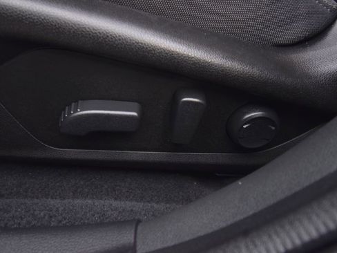 Used 2024 Subaru Crosstrek 2.0i Premium image 26