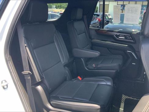 Used 2026 GMC Yukon Denali AWD/4WD image 15