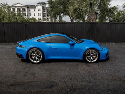 Used 2022 Porsche 911 GT3 RS image 25