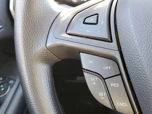 New 2024 Ford Edge SE w/ Black Appearance Package AWD/4WD image 15