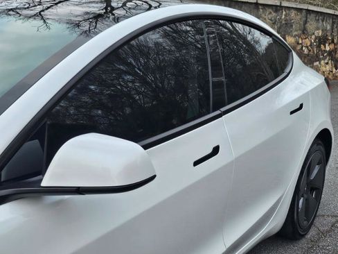 Used 2022 Tesla Model 3 image 13