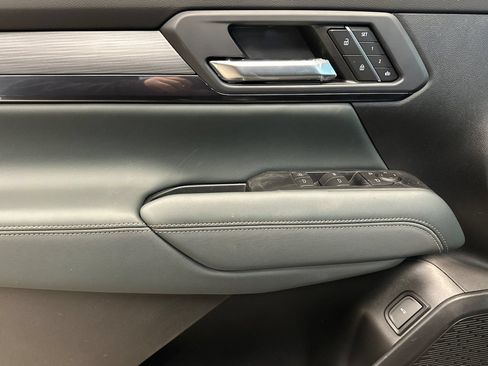 New 2026 GMC Terrain AT4 w/ Convenience Package III AWD/4WD image 10