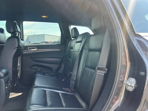Used 2015 Jeep Grand Cherokee Limited AWD/4WD image 6
