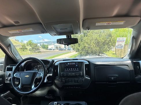 Used 2018 Chevrolet Silverado 2500 LT AWD/4WD image 26