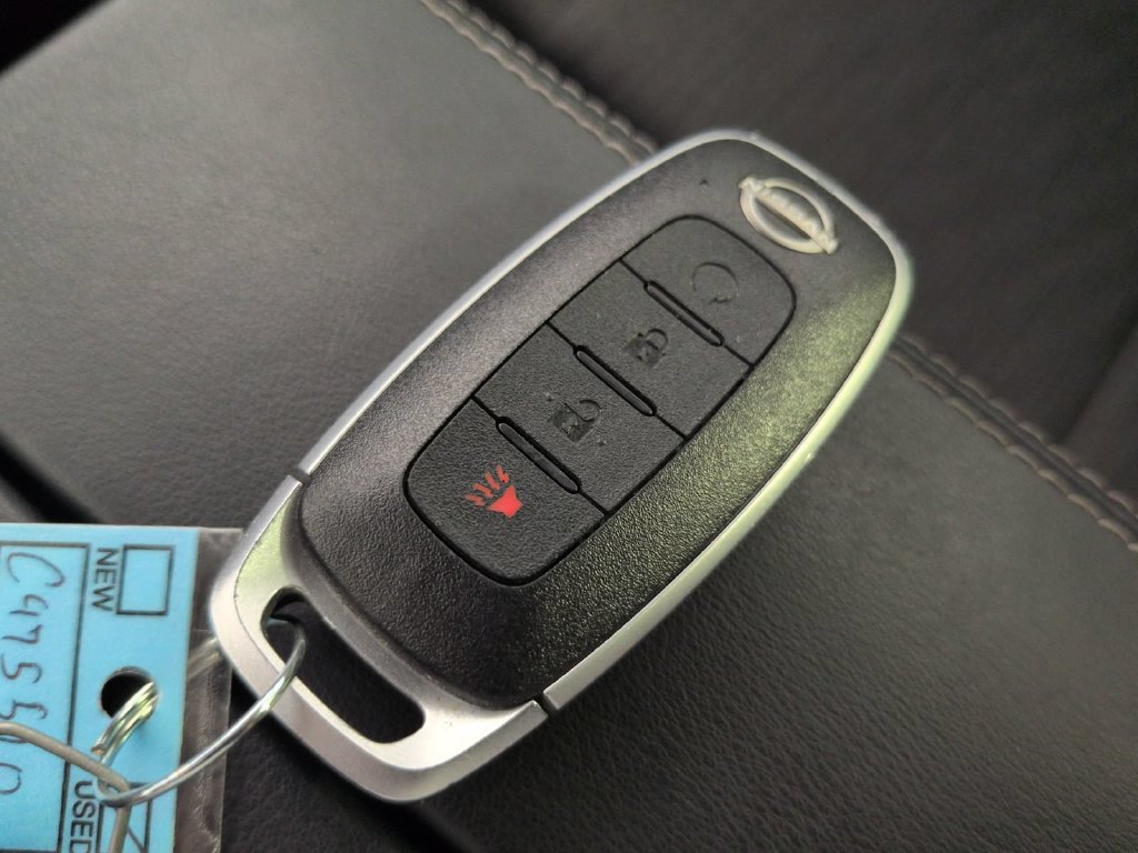 Used 2023 Nissan Rogue SV AWD/4WD image 46