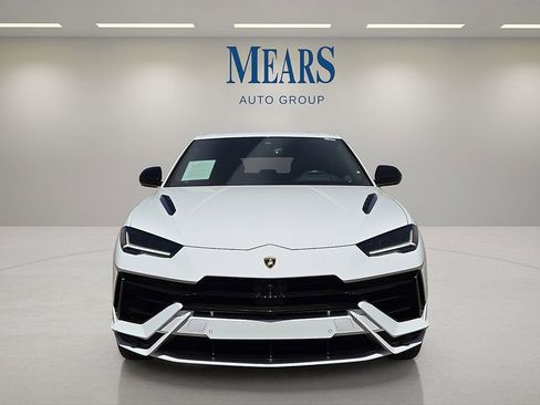 Used 2024 Lamborghini Urus S image 8
