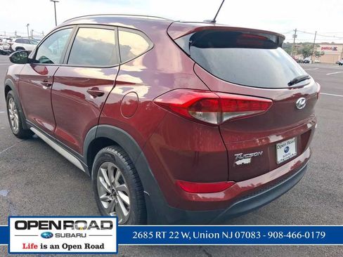 Used 2017 Hyundai Tucson SE w/ SE Popular Package 02 AWD/4WD image 5