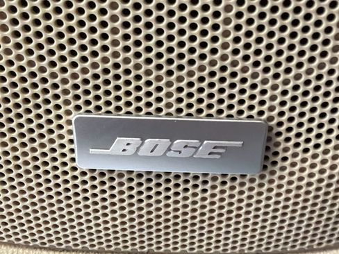 Used 2022 GMC Acadia Denali w/ LPO, Floor Liner Package FWD image 22