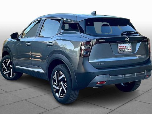 New 2026 Nissan Kicks SV image 7