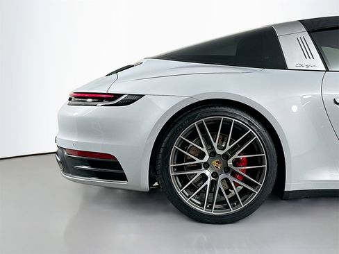Certified 2024 Porsche 911 Targa 4S image 13